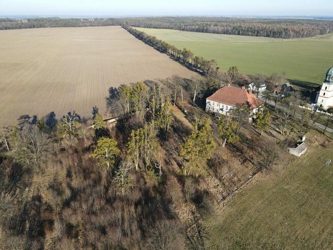 Na wynajem Barokowy Dwór Biskupice, Opolskie.