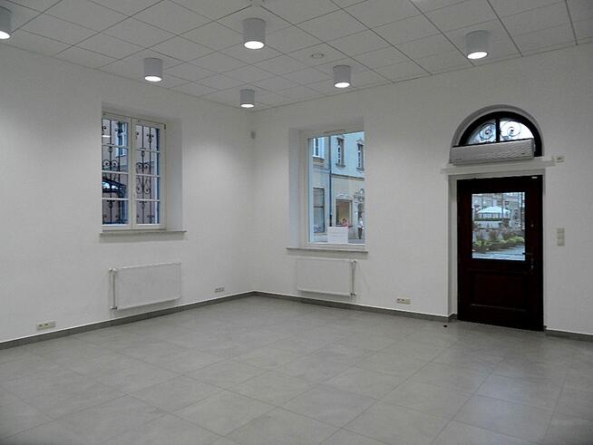 Wynajem lokal użytkowy handl-usług-gastron. 115m2.
