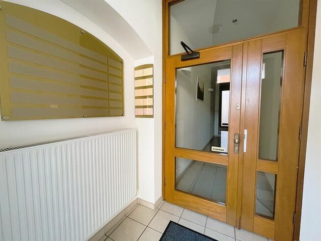 Wynajem Lokal użytk.usług.-biurowy 67 m2. Centrum