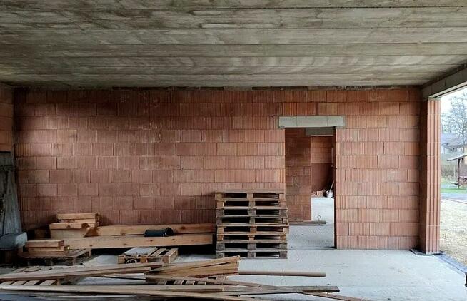 Dom sprzedaż pow. 270 m2, dz. 4,5 ar Dębie