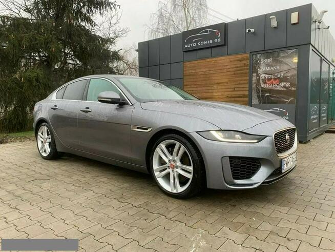 Jaguar XE Navi Kamery Diesel