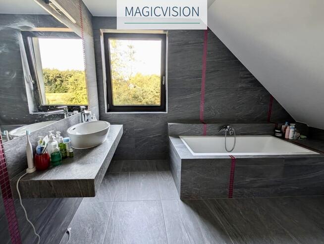 Nowoczesna willa w Woli Batorskiej na 22ar