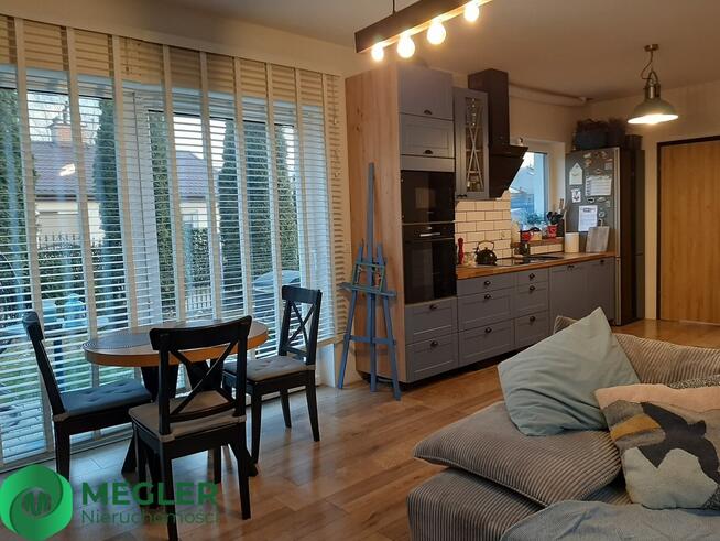 Komorów Osiedle - dom z klimatem