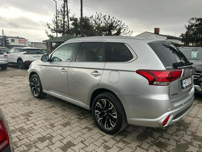 Mitsubishi Outlander Hybryda Niski przebieg zaledwie 33tys
