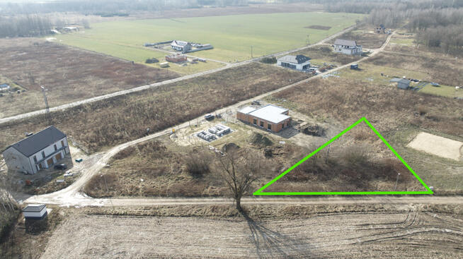 Pięknie położona działka, 200m od lasu | Zajączków