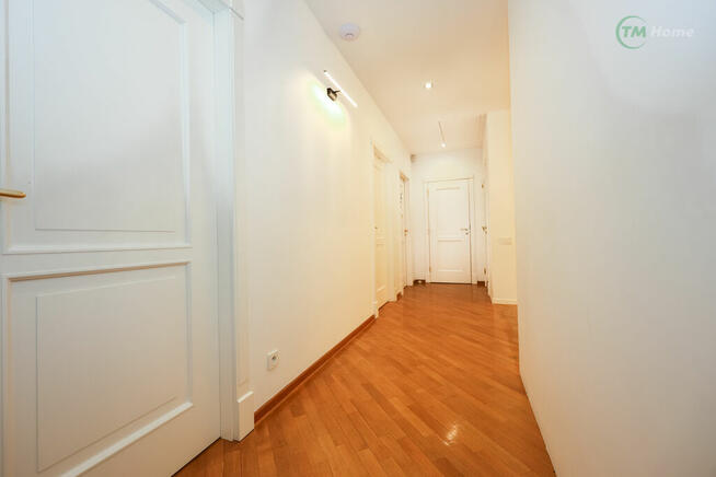 Dom na zamkniętym Osiedlu Kampinos.