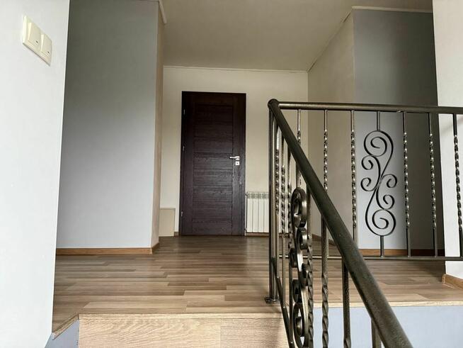 Wynajmę Dom z budynkiem gospodarczym