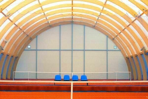 Sprzedam - Hala 17x78: 2 korty i domek klubowy