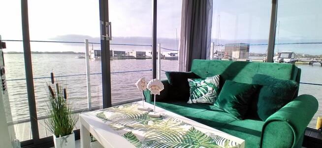 Domki na wodzie ARKA w centrum Mielna