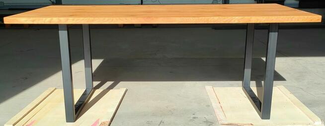 stół dębowy nogi metalowe loft dąb dziki z sękami