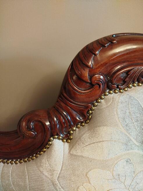 Antyczna sofa /szezląg