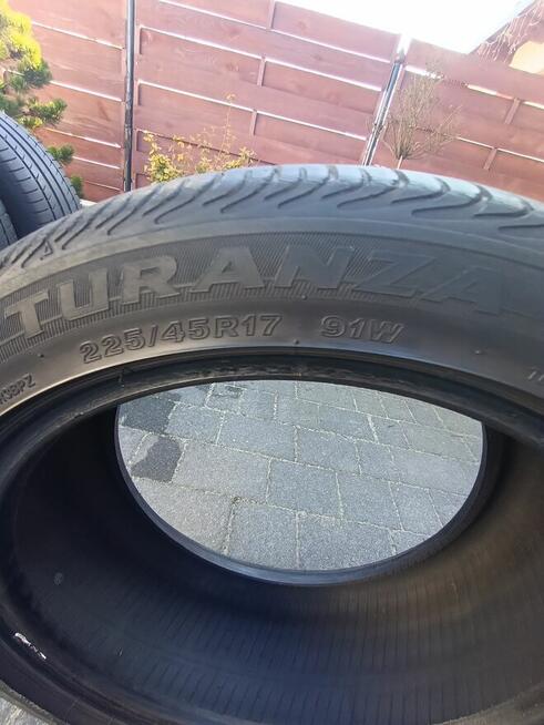 Opony letnie 225/45 17