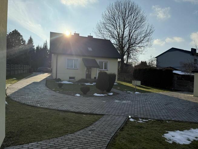 Wynajmę Dom z budynkiem gospodarczym