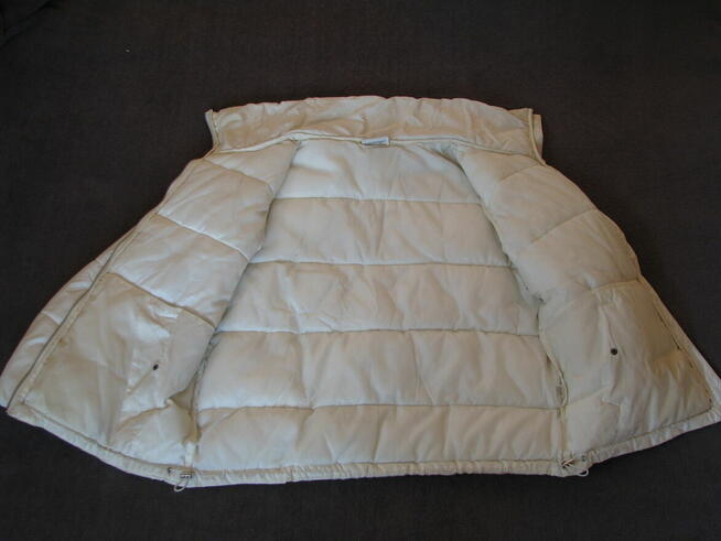 Pikowana, puchata kurtka z wysoką stójką, ecri, rozm 42