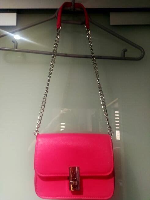 Nowa, różowa torebka marki Zara