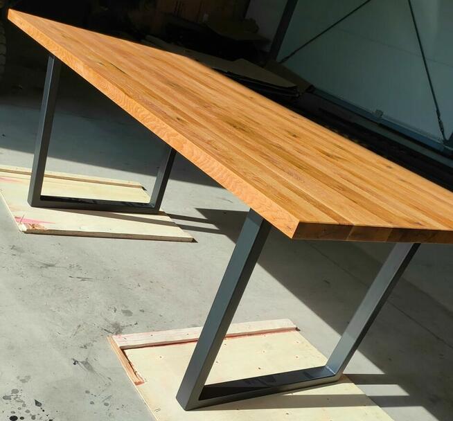 stół dębowy nogi metalowe loft dąb dziki z sękami