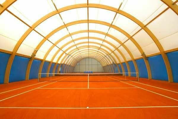 Sprzedam - Hala 17x78: 2 korty i domek klubowy