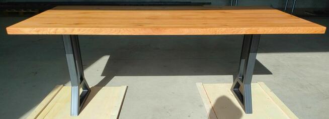 stół dębowy stelaż nogi metalowe loft industrialny z sękami