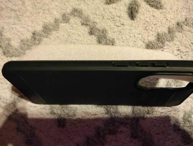 Sprzedam plecki czarne do OPPO A78