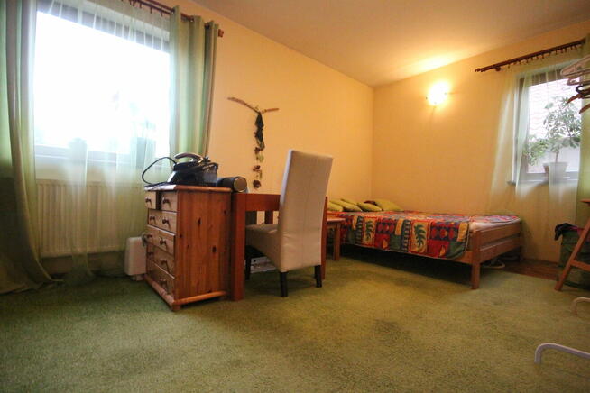 7pok 230met, okolice Wierzbowej GARAŻ/OGRÓD/2005 (Długołęka)