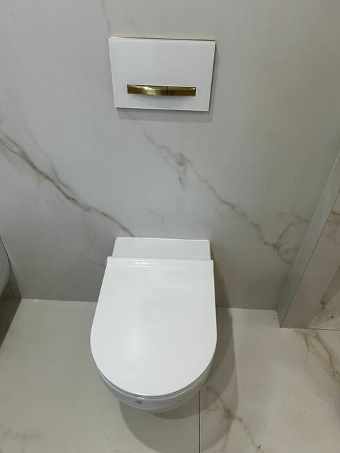 Hydraulik Usługi hydrauliczne Naprawa spłuczek Montaż kabin