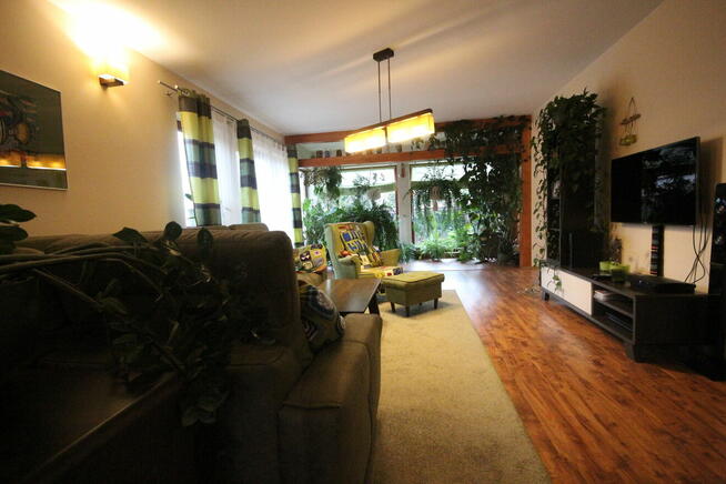 7pok 230met, okolice Wierzbowej GARAŻ/OGRÓD/2005 (Długołęka)