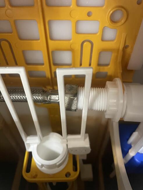 Hydraulik Usługi hydrauliczne Naprawa spłuczek Montaż kabin