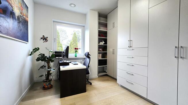 Nowoczesny, z klimatyzacją, rekuperacją, 2 garażami