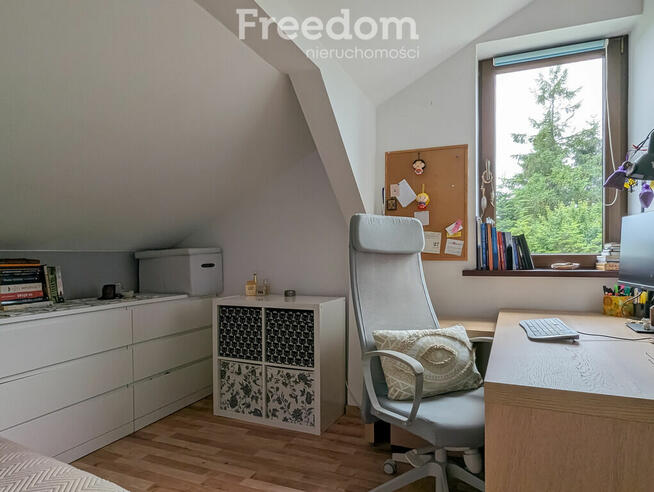 Dom wolnostojący na pięknej działce