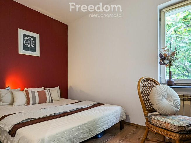 Dom wolnostojący na pięknej działce