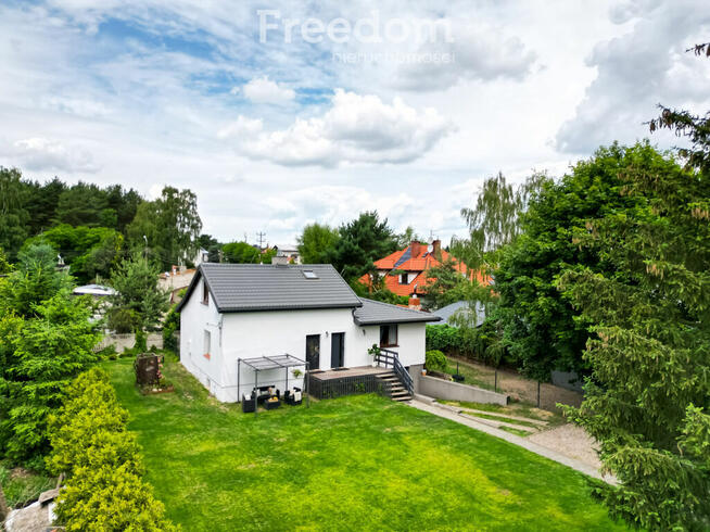 Dom wolnostojący na pięknej działce