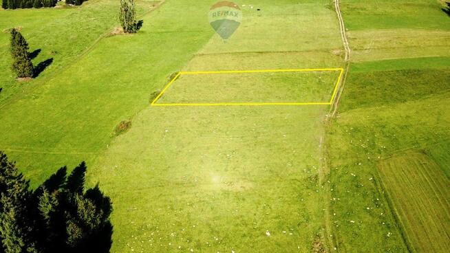 DZIAŁKA W RZEPISKACH Z WIDOKIEM NA TATRY