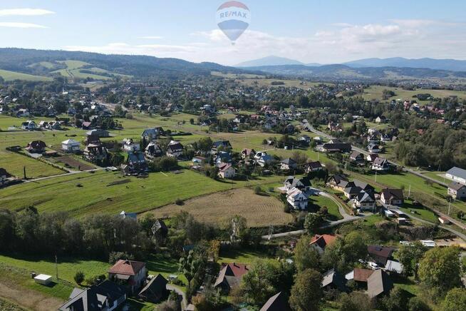 Widokowa działka w spokojnej okolicy.