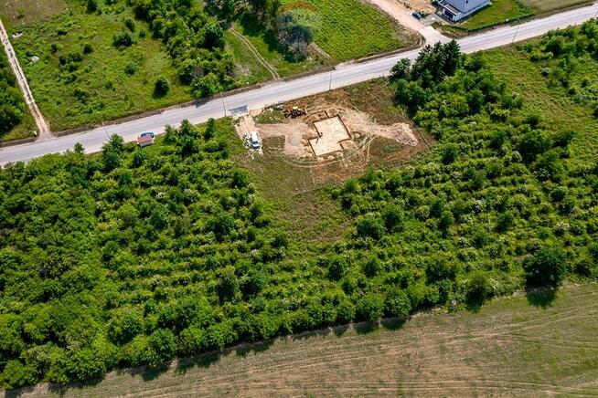 Atrakcyjna działka pod dom lub usługi