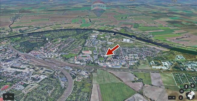 Duży magazyn z placem i biurami w Malborku.