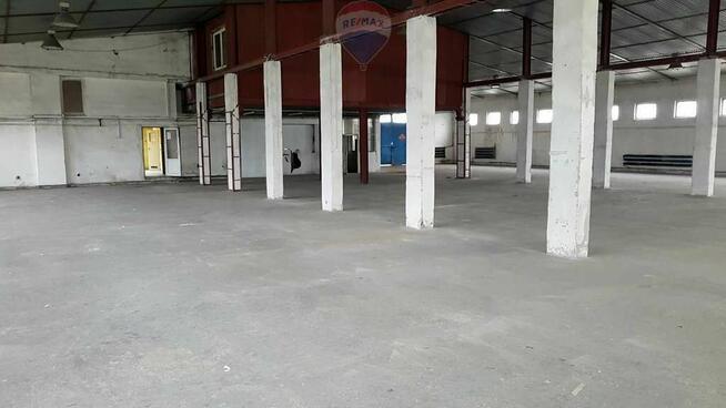 Duży magazyn z placem i biurami w Malborku.