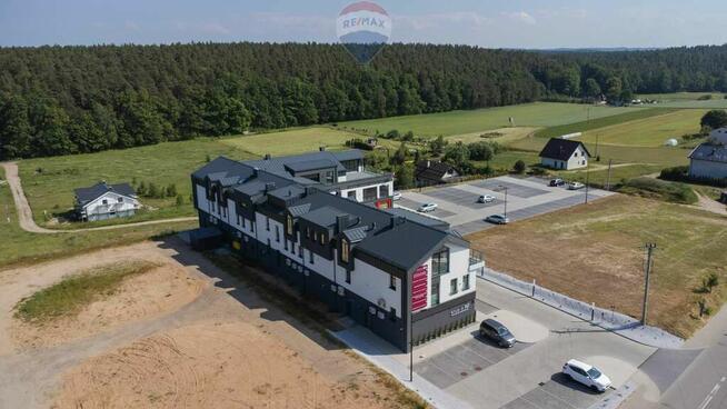 Nowoczesny lokal usługowy w dobrej lokalizacji.