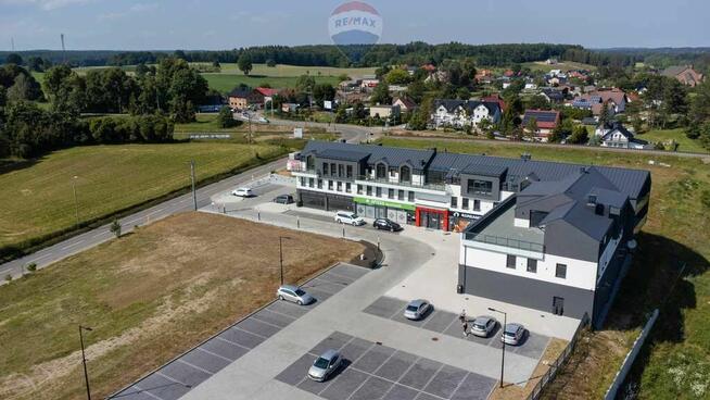 Nowoczesny lokal usługowy w dobrej lokalizacji.