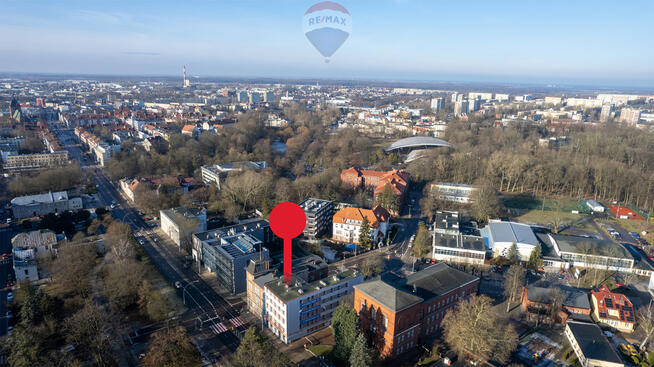 Lokal biurowy 37,85 m2 na IV piętrze biurowca!