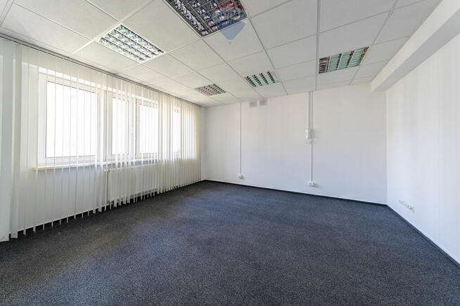 LOKAL BIUROWY PRZY STACJI METRA PŁOCKA