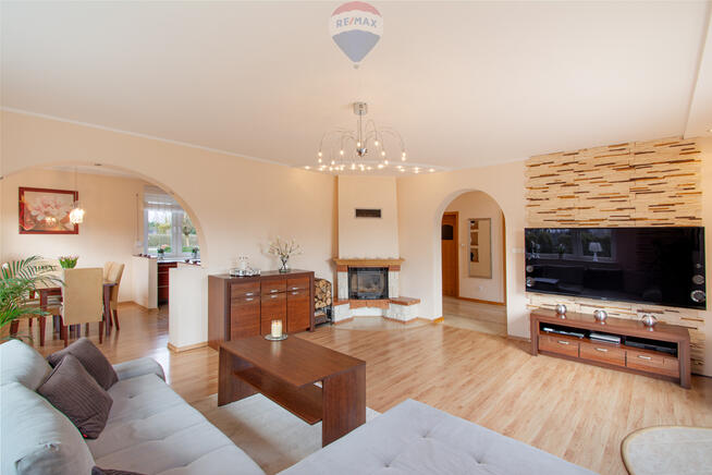 Niższa cena o 50 tys! Dom 30 sekund od Kołobrzegu