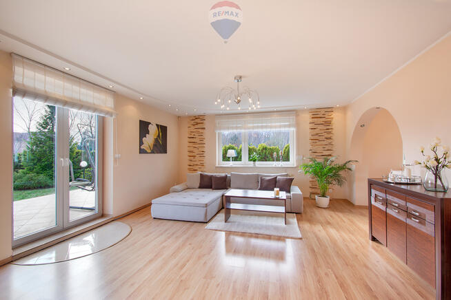 Niższa cena o 50 tys! Dom 30 sekund od Kołobrzegu