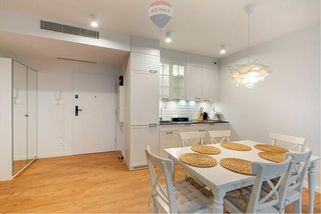 Szum Morza i Luksus – Pinea Pobierowo!