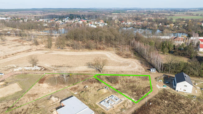 Pięknie położona działka- 200m2 od lasu-Zajączków