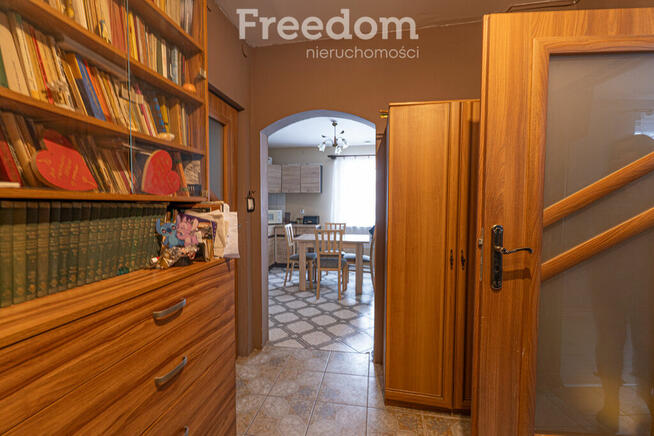 Dom na bardzo dużej działce