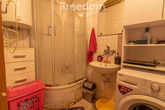 Dom na bardzo dużej działce