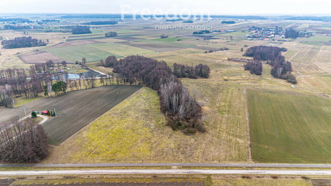 Działka we wsi Płonka Kościelna przy rzece Awissa