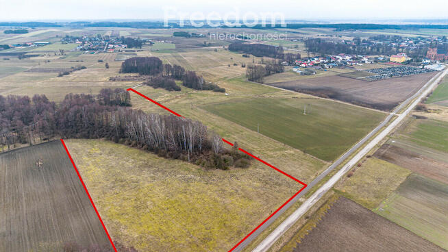 Działka we wsi Płonka Kościelna przy rzece Awissa