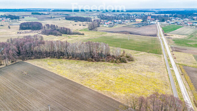 Działka we wsi Płonka Kościelna przy rzece Awissa