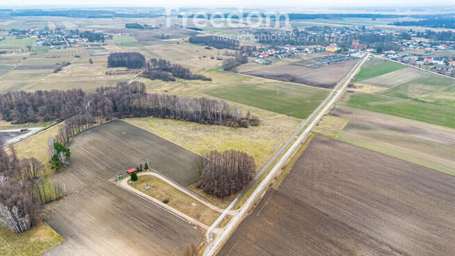 Działka we wsi Płonka Kościelna przy rzece Awissa